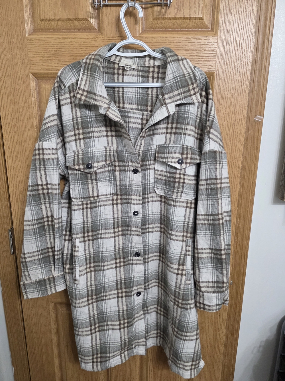 JODIFL Plaid Long Shacket in Cream & Olive